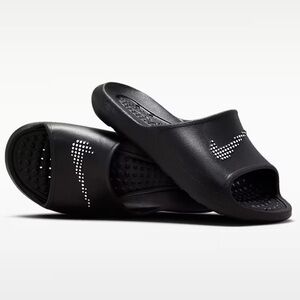 NWT Men’s Nike Victori One Shower Slides